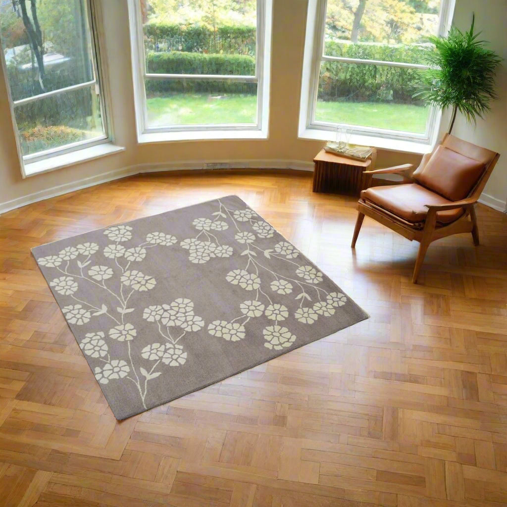 Florals Collection: Square Hand Tufted Wool Area Rugs