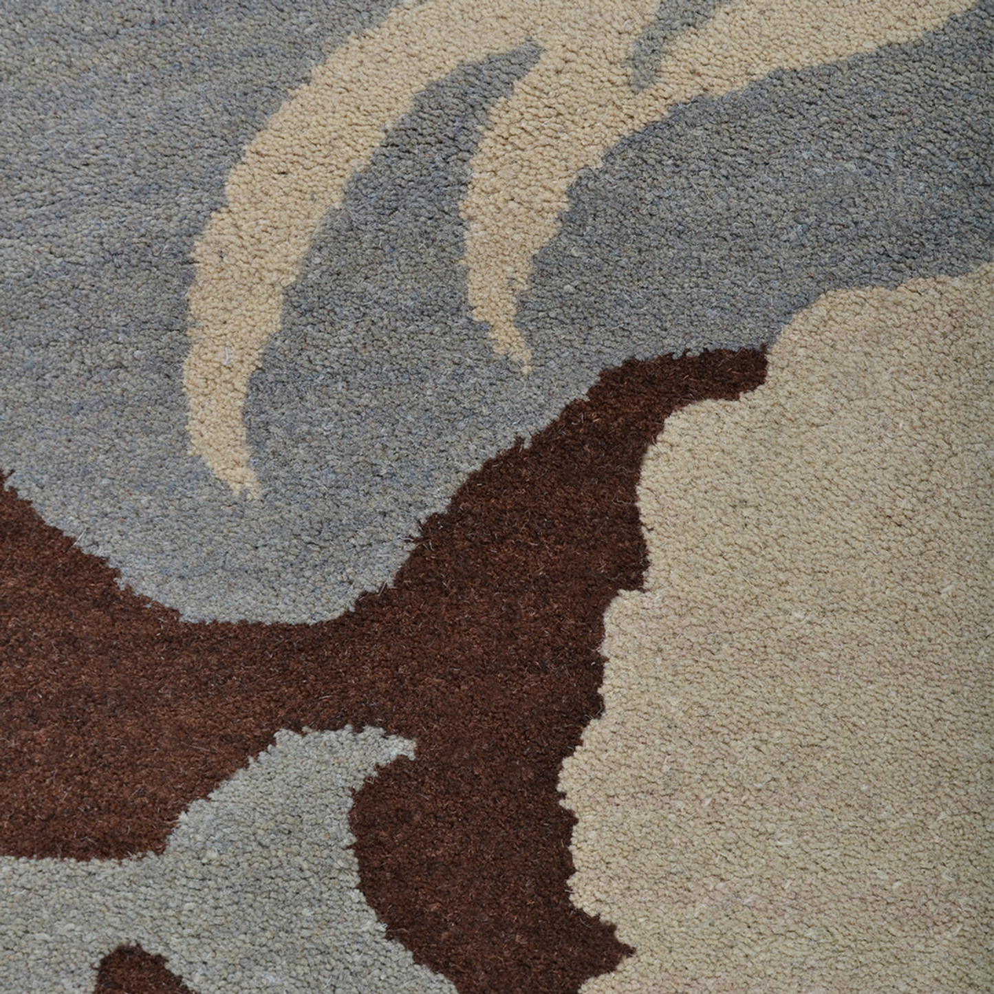 Florals Collection: Square Hand Tufted Wool Area Rugs