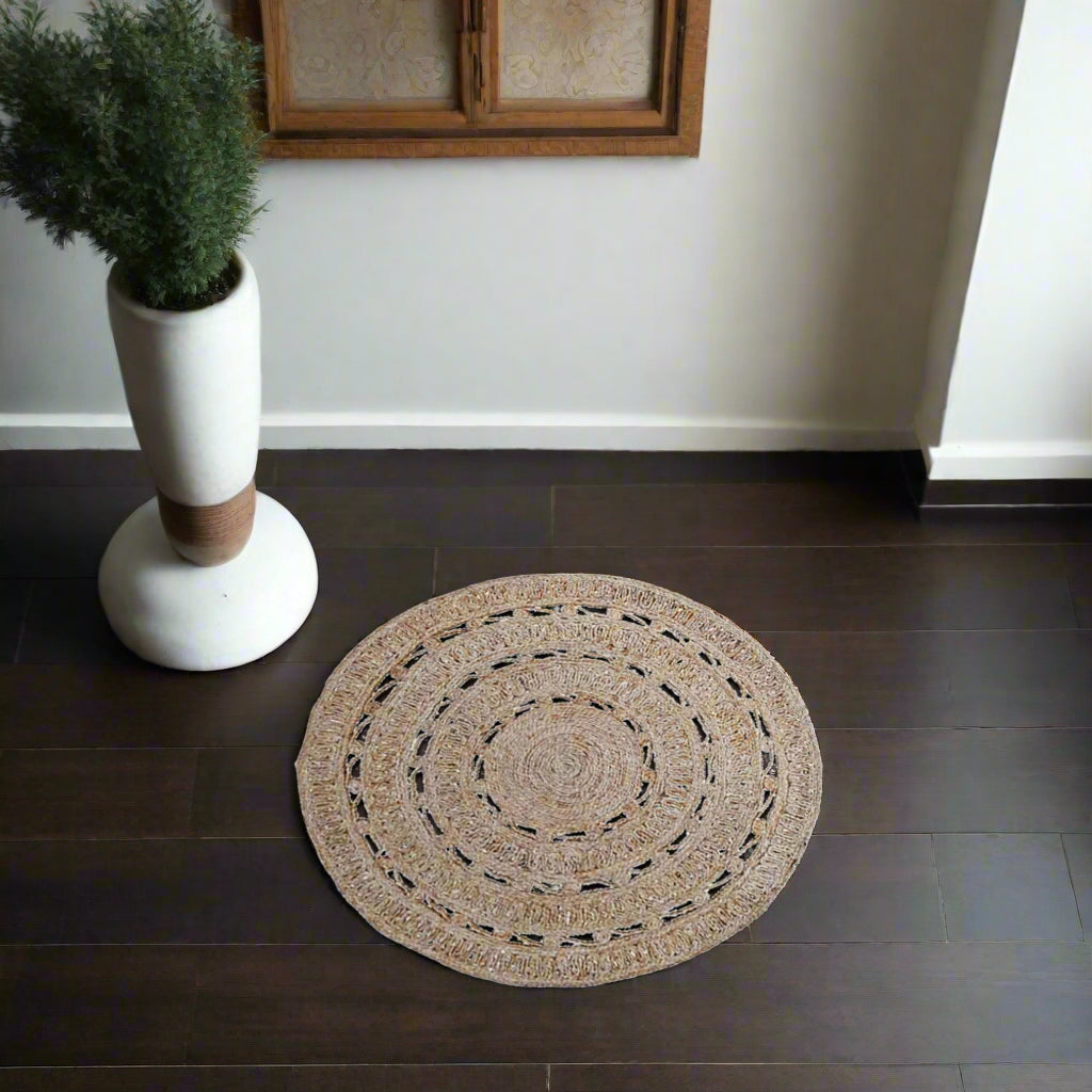 Splendid Circular Collection: Hand Woven Round Jute Area Rugs (Assorted Sizes and Colors)