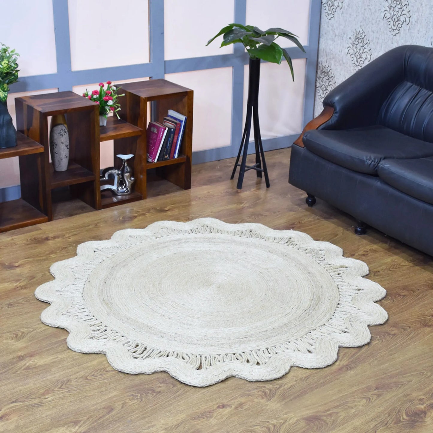 Hand-Woven Round Jute Rug