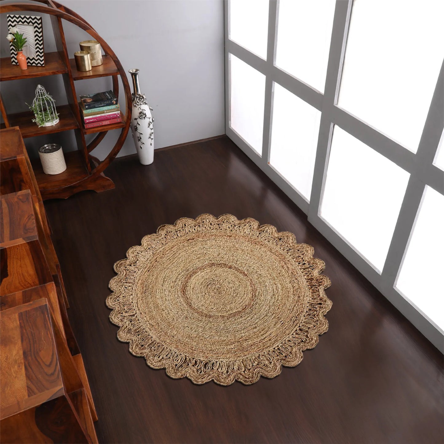 Hand-Woven Round Jute Rug