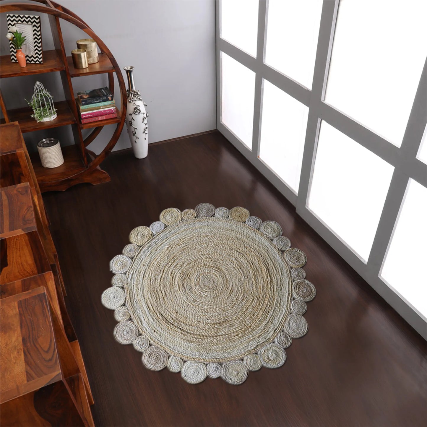 Hand-Woven Round Jute Rug