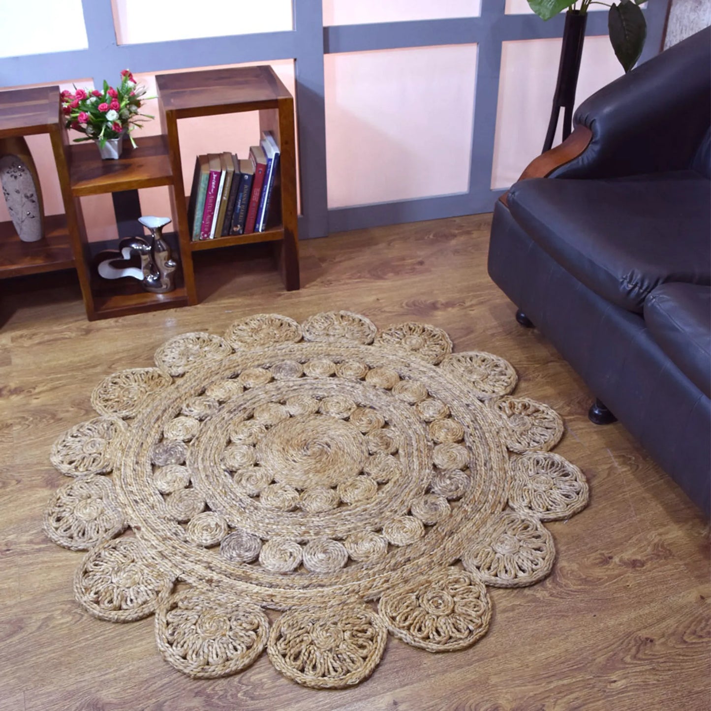 Hand-Woven Round Jute Rug