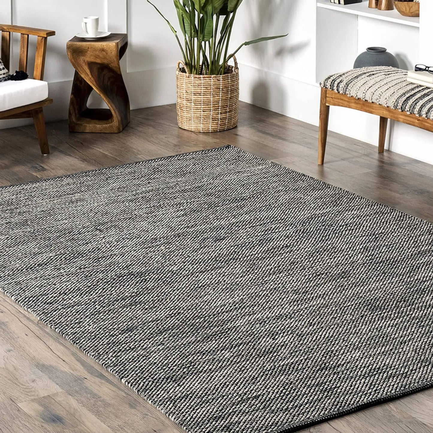 Hand-Woven Grey Cotton Area Rug - 7'6" x 9'6"