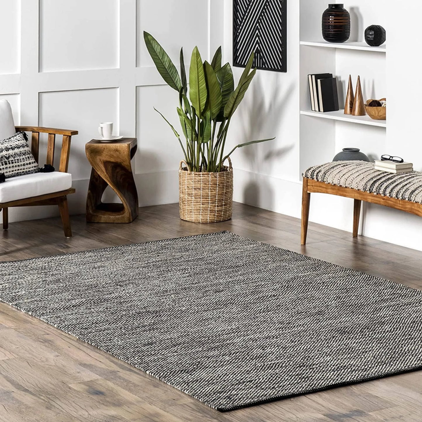 Hand-Woven Grey Cotton Area Rug - 7'6" x 9'6"