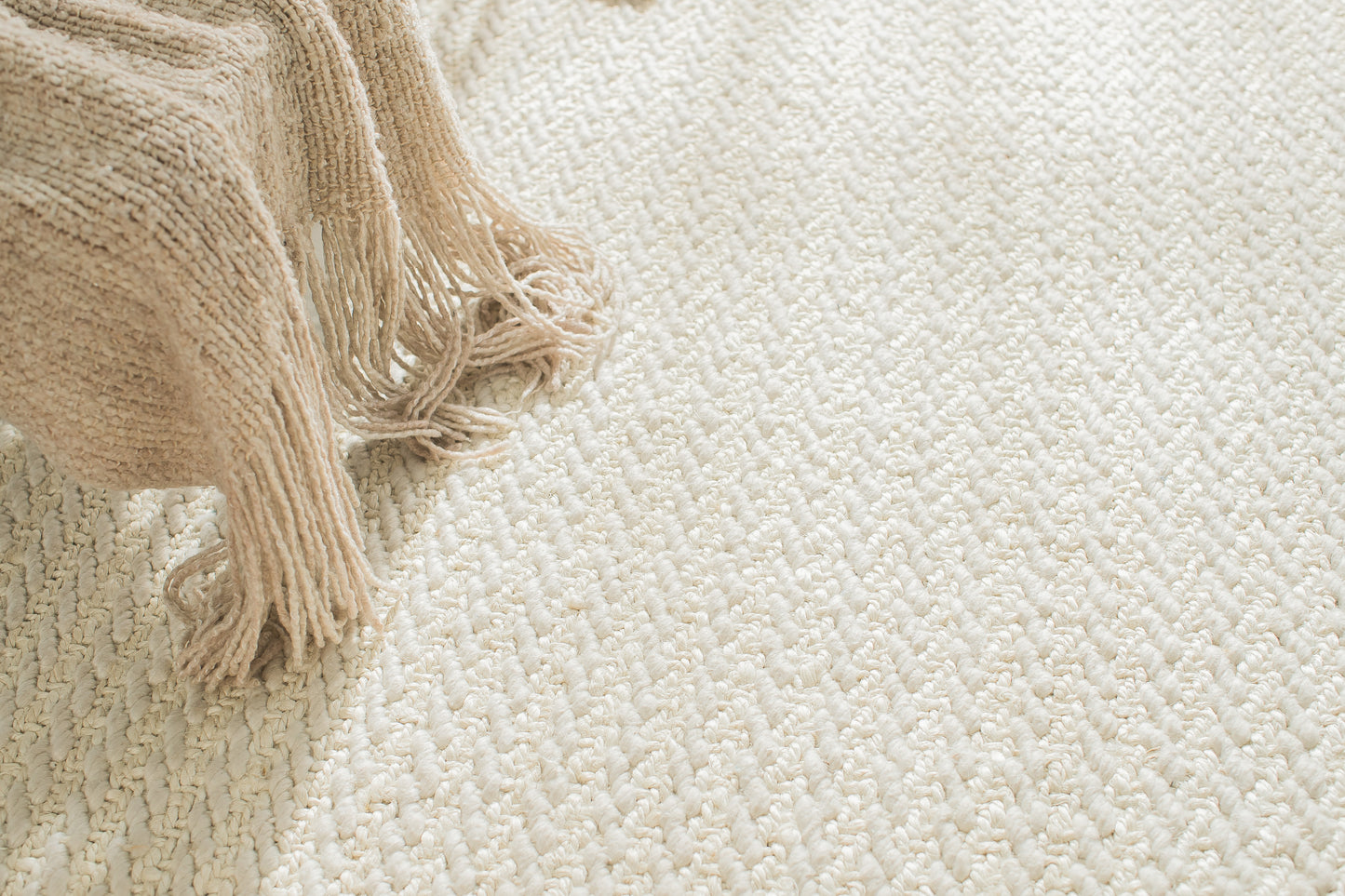 Freya Creamy Off-White Rug